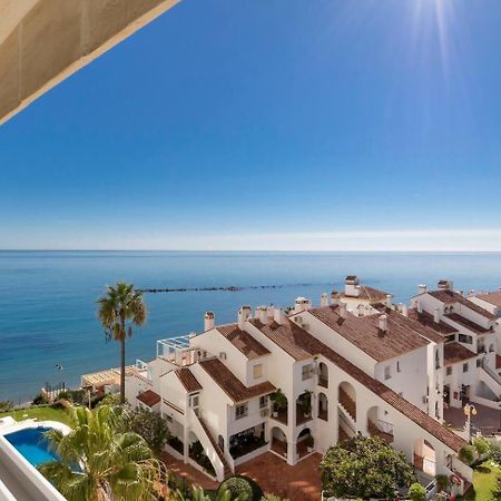 Stunning Apartment 10 Meters From The Beach With Parking Benalmádena Dış mekan fotoğraf