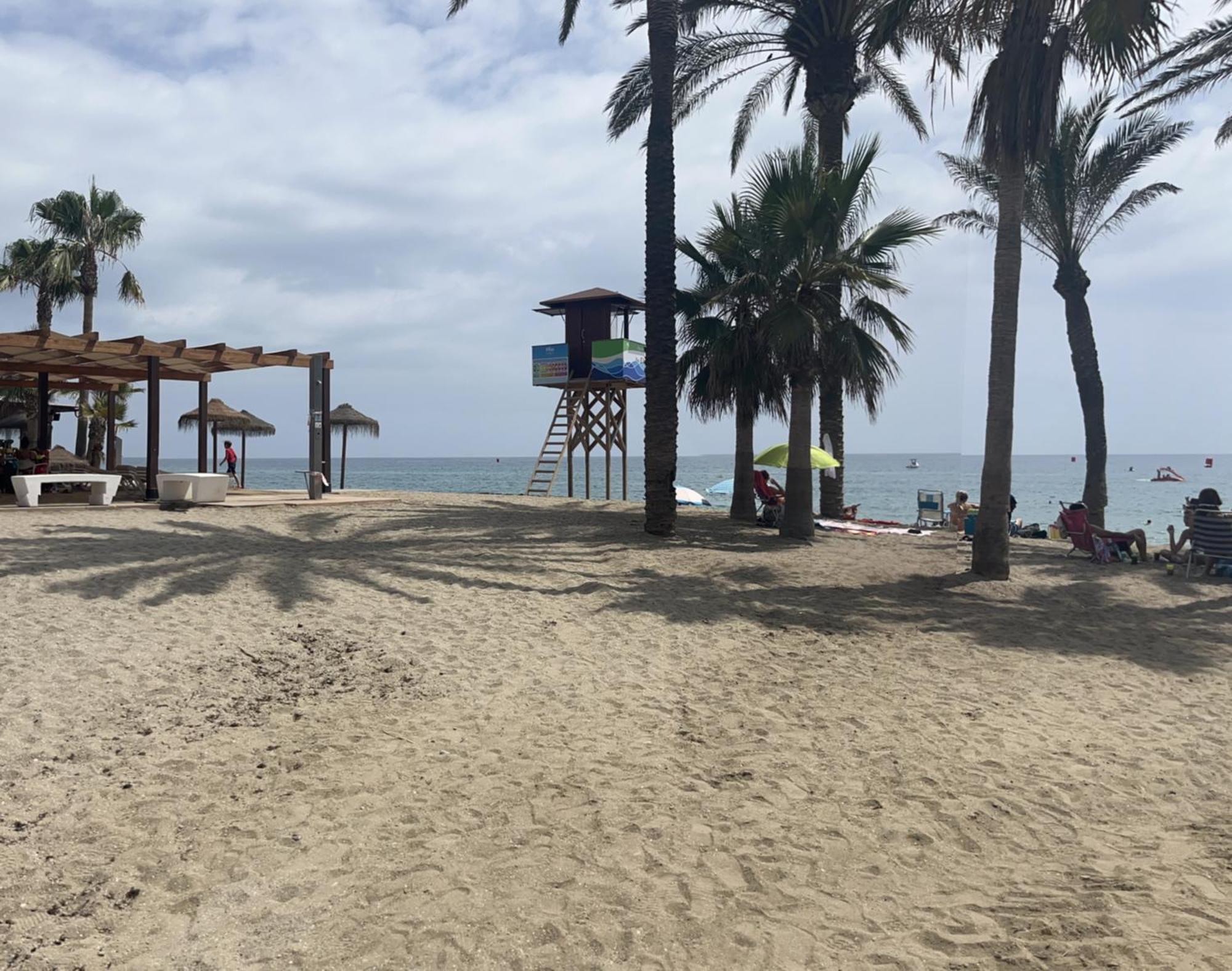 Stunning Apartment 10 Meters From The Beach With Parking Benalmádena Dış mekan fotoğraf