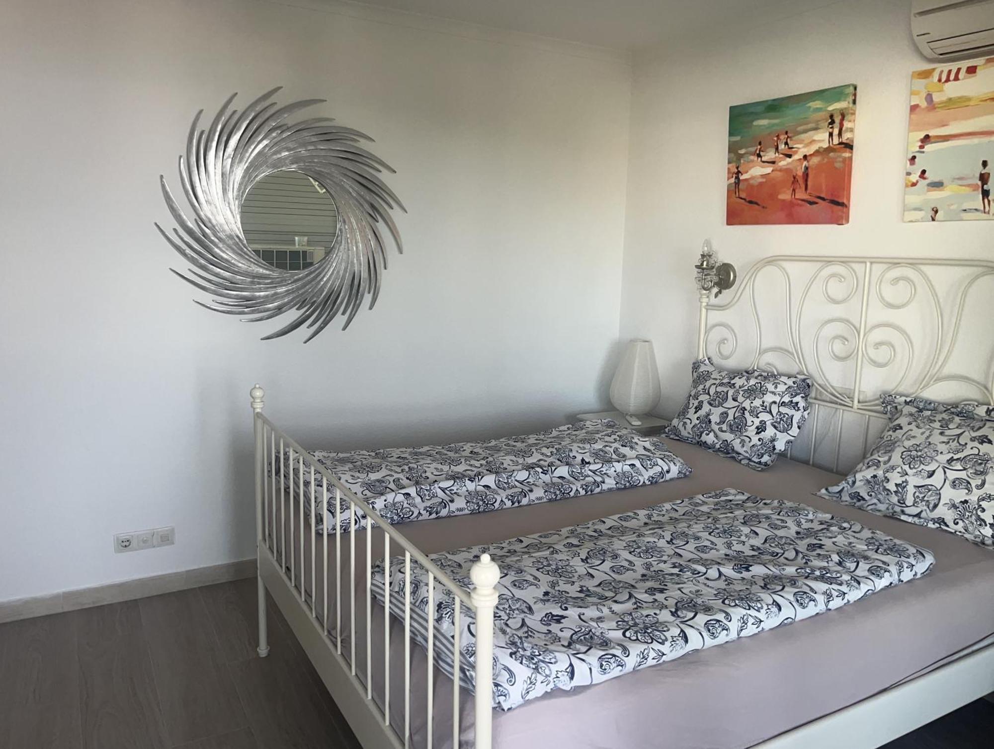 Stunning Apartment 10 Meters From The Beach With Parking Benalmádena Dış mekan fotoğraf